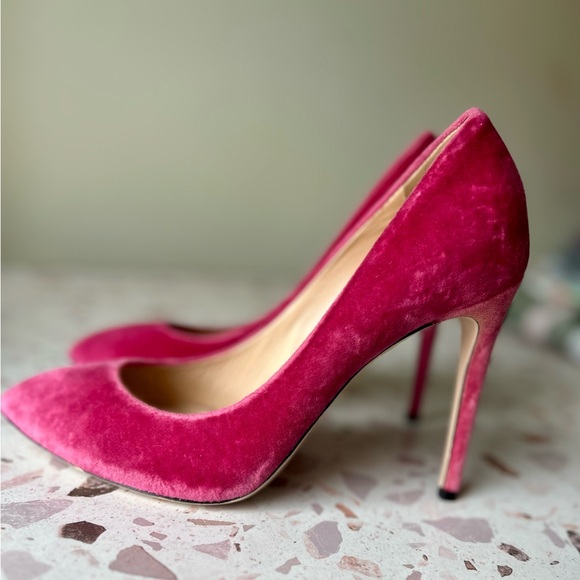 Gucci Pink Velvet Heels 474467  39  0 5 M - Picture 1 of 13